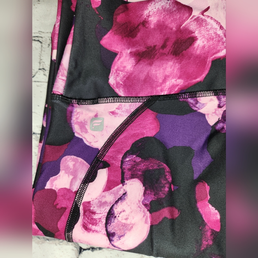 Fabletics Floral Full Length Leggings Size S NWOT‎ - Picture 3 of 3